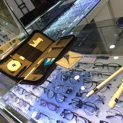 寶島眼鏡（上海莘瀝店） 專業(yè)眼鏡銷售，守護(hù)您的清晰視界